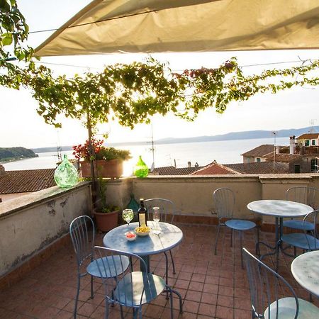 La Dimora Di Checchino Bed & Breakfast Anguillara Sabazia Ngoại thất bức ảnh